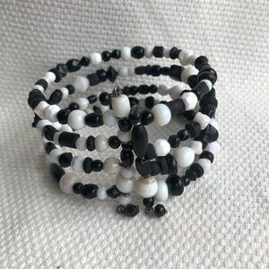 Black and White Beaded Bracelet